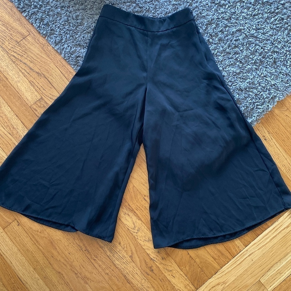 Antonio Melani Black Wide Leg Pants Size 2